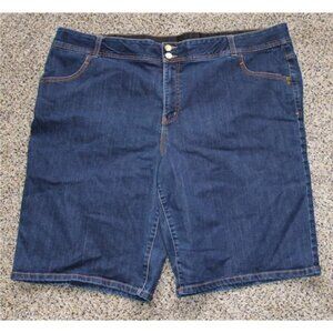 Lane Bryant 26 Comfort Stretch Waist Tummy Control Bermuda Denim Jean Shorts